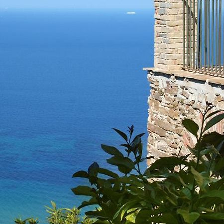 Residenza D'Epoca Tamara Aparthotel Castellabate Quarto foto